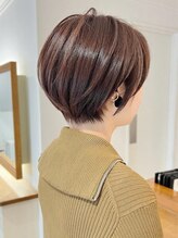 ヴェリーテ(Verite)&nbsp;デザインカラー/レイヤーカット/ウェットヘア/オリーブベージュ