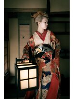 キリ(kiri) 日本髪×ハイトーン