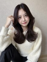 エトワ 中央店(etoi)&nbsp;大分ハッシュカット胸上鎖骨下ミディアムレイヤースタイルおもめ