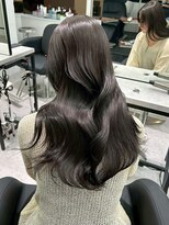 ペレ 原宿(PELE)&nbsp;ミルクティーブロンド/ダークブルー/デジタルパーマ/原宿