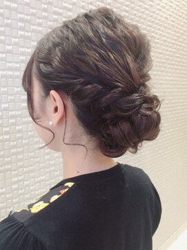 オリーブスバイネオリーブ(Olive's by neolive) 【新宿 Neolive】オトナな編込みアレンジ☆