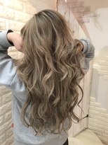 ウーロス(uros.)&nbsp;ミルク☆ベージュ