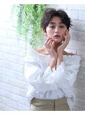 無造作黒髪伸ばしかけラフヴェールウェーブ小顔ハンサムショート