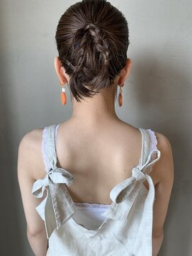 ニキータ(Nikiita) 【Nikiita女子】三つ編みツイストarrange B81727