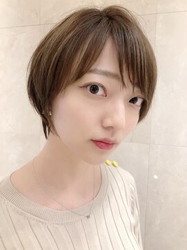 カミノア 銀座店(CAMINOIA) ひし形シルエットのショートマッシュ　 ミルクティーブラウン