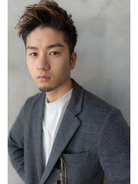 ケアリー 武蔵小杉(Carelly) ビジネスツーブロックOK★かき上げトランクスヘアくせ毛風パーマ