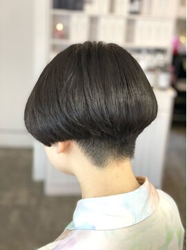 ツムグ 代官山店(TUMUGU) 30代40代50代大人可愛いグラデーションボブ白髪ぼかし脱白髪染め