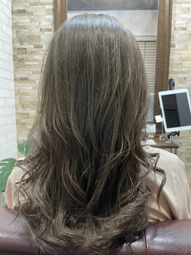 ハサミバイアトリエナガノ 千葉(8sami by atelier nagano) デザインカラー/レイヤーカット/ウエットヘア/オリーブベージュ