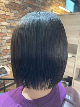 サミュゼ(s'amuser) ワンレン刈り上げ