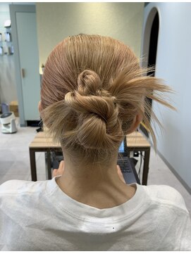 フィットヘアー(FIT HAIR) タイトアレンジ