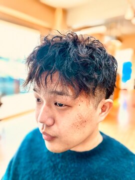 アルチザン(ARTISAN) 【スッキリ爽やか】ツーブロショート×ツイストスパイラル