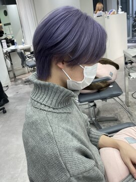 ユーフォリア 渋谷グランデ(Euphoria SHIBUYA GRANDE) ラベンダーカラー　青みカラー　センターパート　MOMO