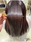 髪質改善カラー　ピンクブラウン　ツヤ髪スタイル