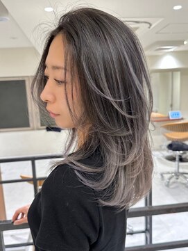 ジルブラン 土浦(JIL BLAN) ハイライトバレイヤージュダブルカラーケアブリーチ20代30代