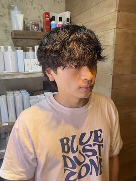 トレヘアー(tRe hair) MEN'S HAIR シャドウパーマ