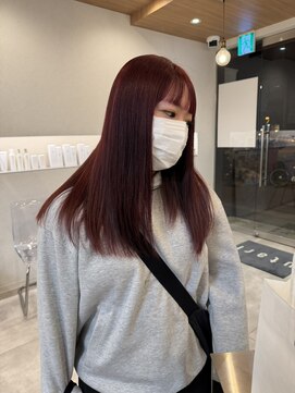 ウタリ(utari) 秋の深みレッド【難波 桜川/髪質改善】