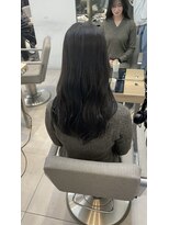 エラ(Ella)&nbsp;黒髪でも透明感◎BLACKグレージュ×髪質改善