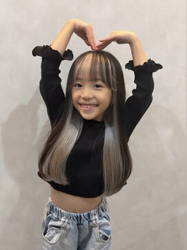 ルーチェ(Lu-che) ミルクティーブロンド/インナーカラー