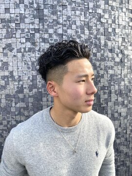 アウラ 高岡店(AULA) オールバックパーマ