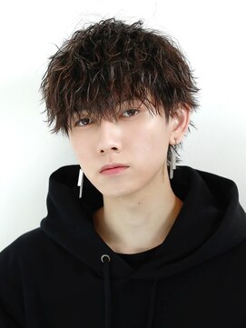 リップス 原宿(LIPPS) 2ブロック''無造作ショートウルフ''