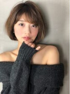 モニカ 横須賀中央店(Monica) デザインカラー/シルキーベージュ/グレージュカラー/斜めバング