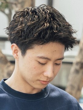 ニュイ(NUIT) ビジネスショートメンズマッシュツイストパーマツーブロック