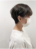 丸みショート×オリーブグレージュ