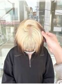 ブロンドカラーハイトーンケアブリーチルーツカラー裾カラーボブ