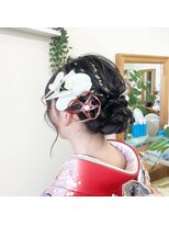 ナチュラ(Natura)&nbsp;シニヨンスタイル