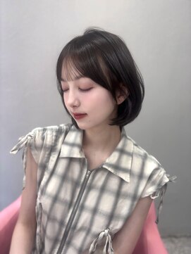 ボタン シブヤ(VOTAN SHIBUYA) オリーブ/グレージュ/韓国ヘア/渋谷/レイヤー/顔まわり