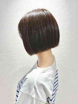 エヌプラスリタ 近鉄八尾(N+lita) 黒髪クラゲヘアーオリーブグレー小顔ココアベージュ