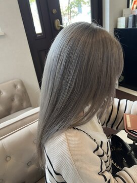 アンビ(ambi) ブリーチカラー