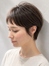 ディオ アンド ルーチェ アット(Dio&Luce at.)&nbsp;首が綺麗に見えるコンパクトショート