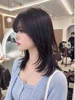 ネモネ バイ ミリー 梅田茶屋町(nemone by milly)&nbsp;【梅田茶屋町】レイヤーカット×内巻き