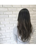 アジールヘア 池袋東口店(agir hair)&nbsp;外国人風グラデーションメルトカラー グレージュ池袋池袋東口