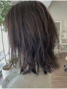 ティティーサッポロ(tity sapporo) 切りっぱなしハイライトグラデーション
