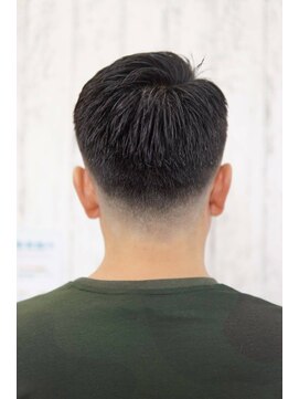 クラウンクラウン(CLOWN CLOWN) フェードカット