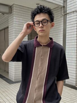 ヒュージ 三軒茶屋(huge) アップバング/束感ショート/ツーブロックマッシュ/コンマヘア