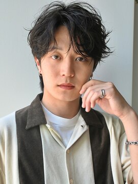 ディッセンバー 神宮前(December) ニュアンスパーマアッシュブラックウルフ波巻きスパイラル渋谷