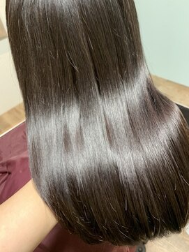 ユーリカ リチェルコ 四天王寺前夕陽ケ丘店 オリーブアッシュ/髪質改善カラー