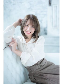 オーロ 塚口店(ORO) レイヤーミディアムボブ似合わせカット