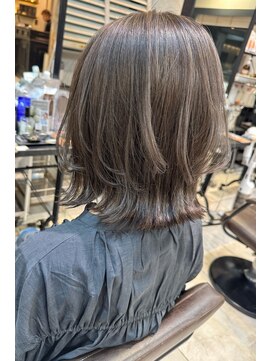 トルネード(TORNADO) 外国人風レイヤーロブハイライト　n3.6