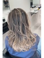 シエラ 南船場(CIERA.)&nbsp;ミニウルフデジタルパーマバレイヤージュハイライト