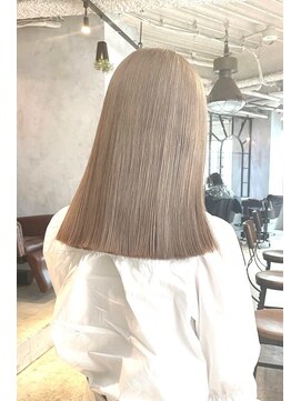 ロジッタ(ROJITHA) 【ROJITHA原宿】ミルクティーベージュ×プツッとミディ