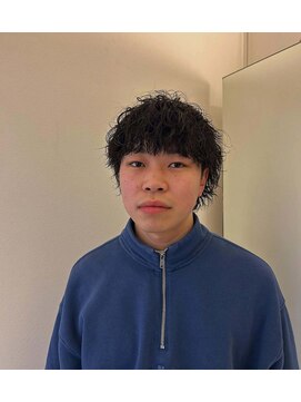 スナッグ(Snug,) 波巻きパーマ