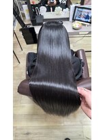 ルーミールーム(RoomieRoom)&nbsp;憧れの王道ストレートロング★黒髪ナチュラル髪質改善耳掛け小顔