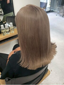 ウル 岡山駅店(ULu.) ハイライトハイトーンダブルカラー20代30代40代前髪長めULu