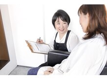 サロンケアだけで終わらせない。自宅でも続くホームケアを一緒に考えます