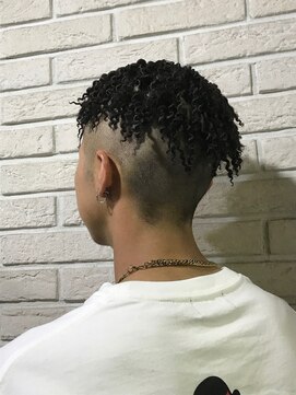 ミミック (mimic) 細かめ針金ツイストスパイラルパーマ　TRICKstyle！