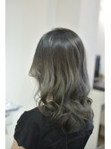 ホワイトグレーバレイヤージュ【＃髪質改善＃ヘアケア】